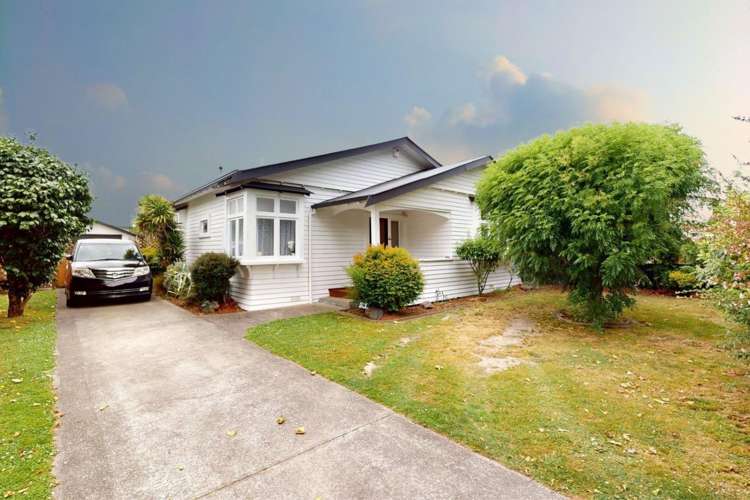 21 Mere Mere Avenue 10930_13