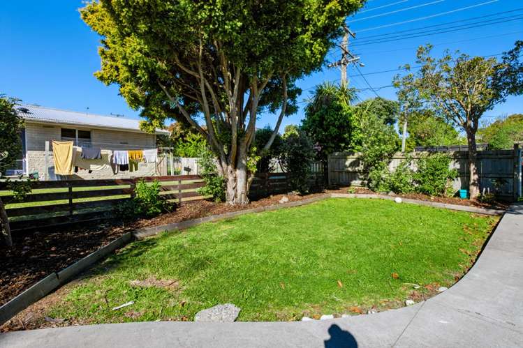 13 Percival Road Paraparaumu Beach_16