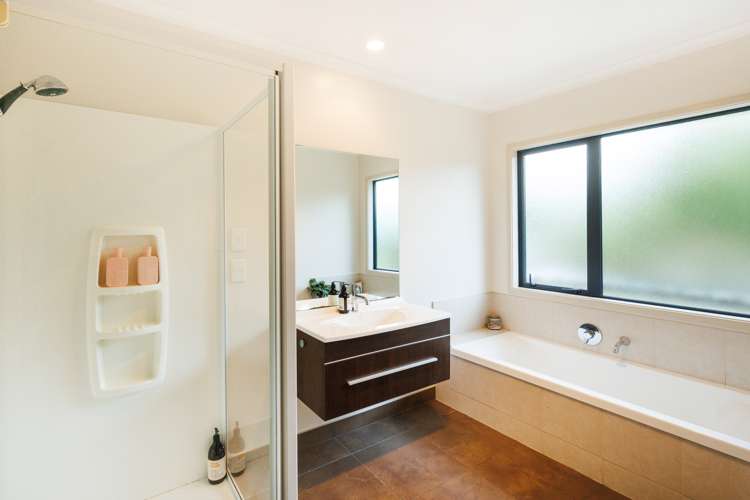 179 Watershed Road Bunnythorpe_19