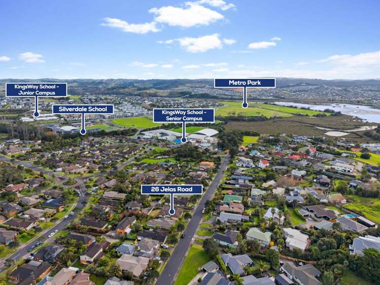 26 Jelas Road Red Beach_23