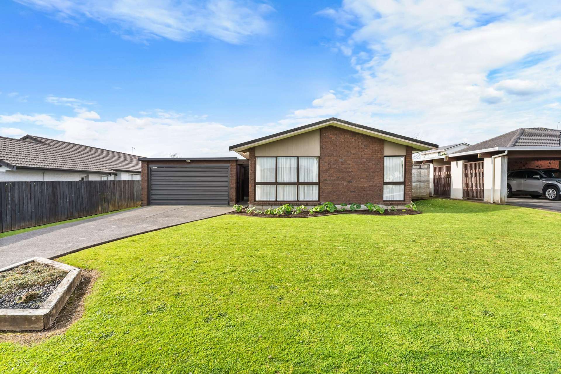 36 Butley Drive Farm Cove_0