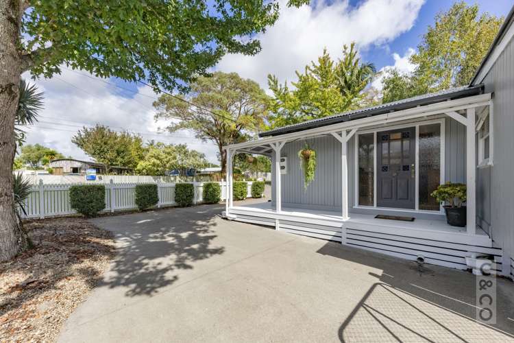 23 Queen Street Riverhead_9