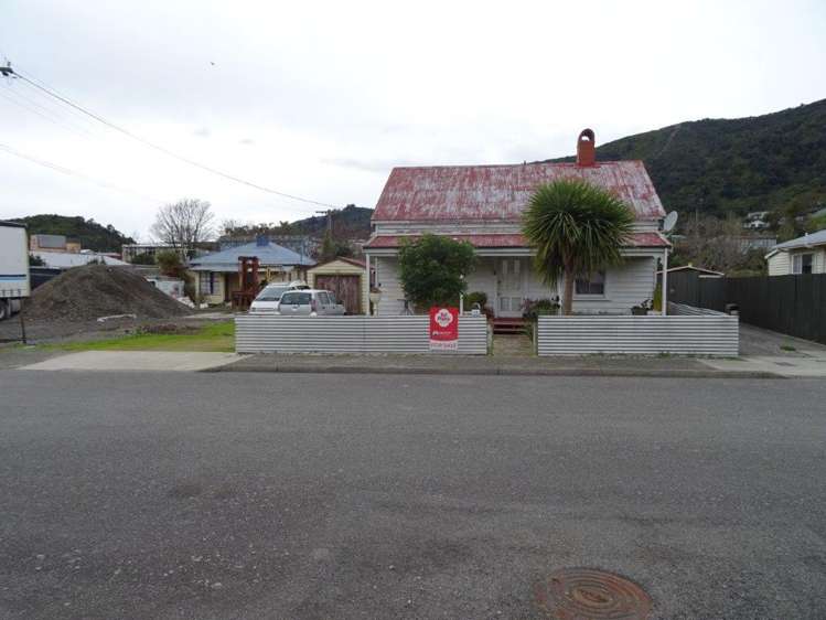 10 Market Street Picton_21