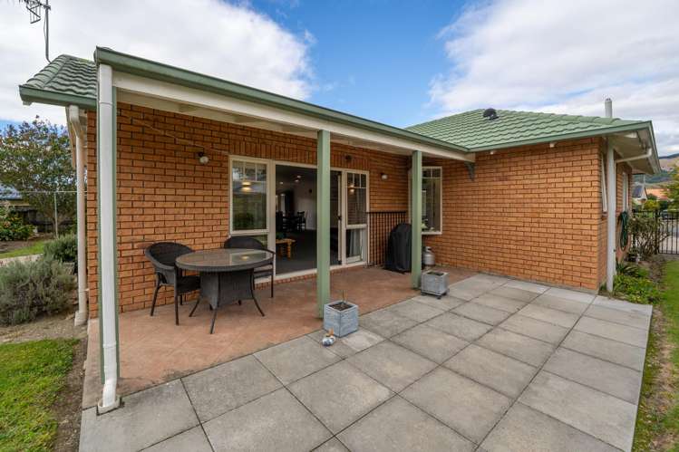 8 Heritage Crescent Richmond_18