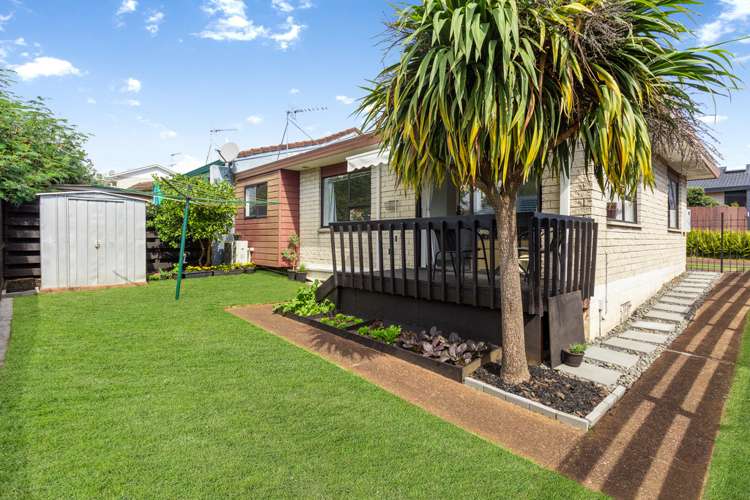 2/54 Jellicoe Road Panmure_0