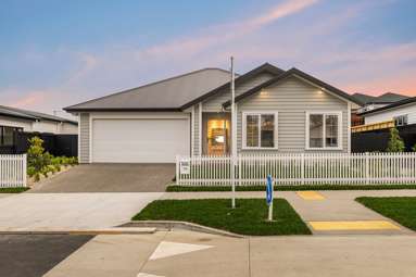 379 Te Taruna Drive_1