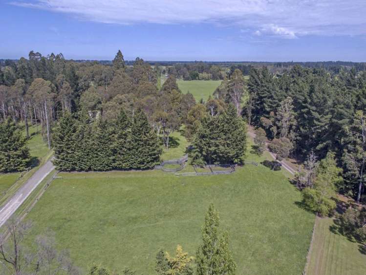 100 Bells Road West Melton_24