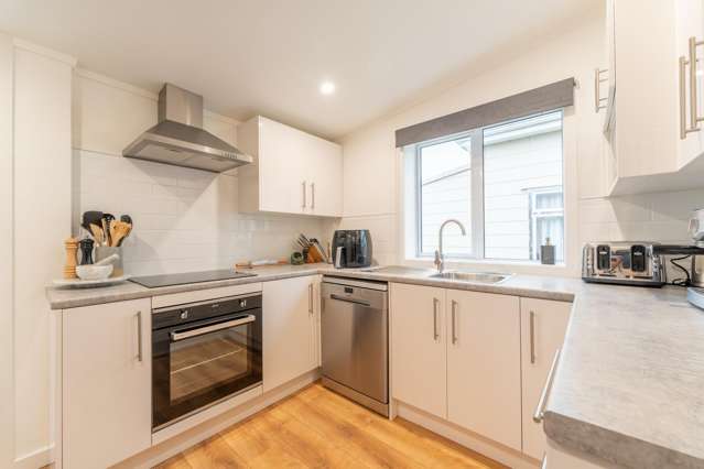 194 North Street West End_1