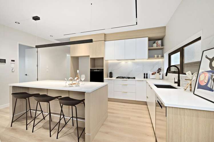 7 Whakairo Crescent_4