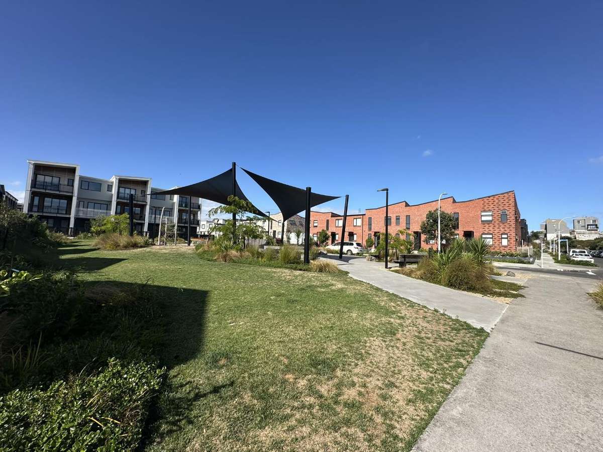 56 Tahuhu Road, Mt Wellington 2