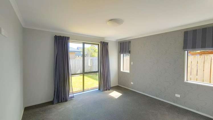 C/32 Lowe Street Avenal_8