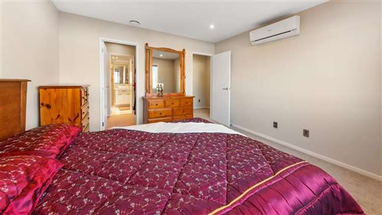 40 Pencaitland Drive Flat Bush_9