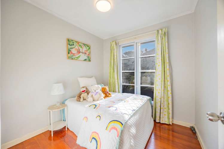 54 Hayr Road Three Kings_12