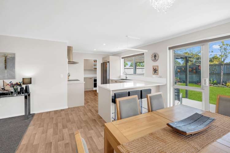 41 Tara Crescent Ravenswood_7