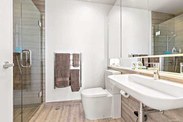 1607/8 Hereford Street Freemans Bay_14