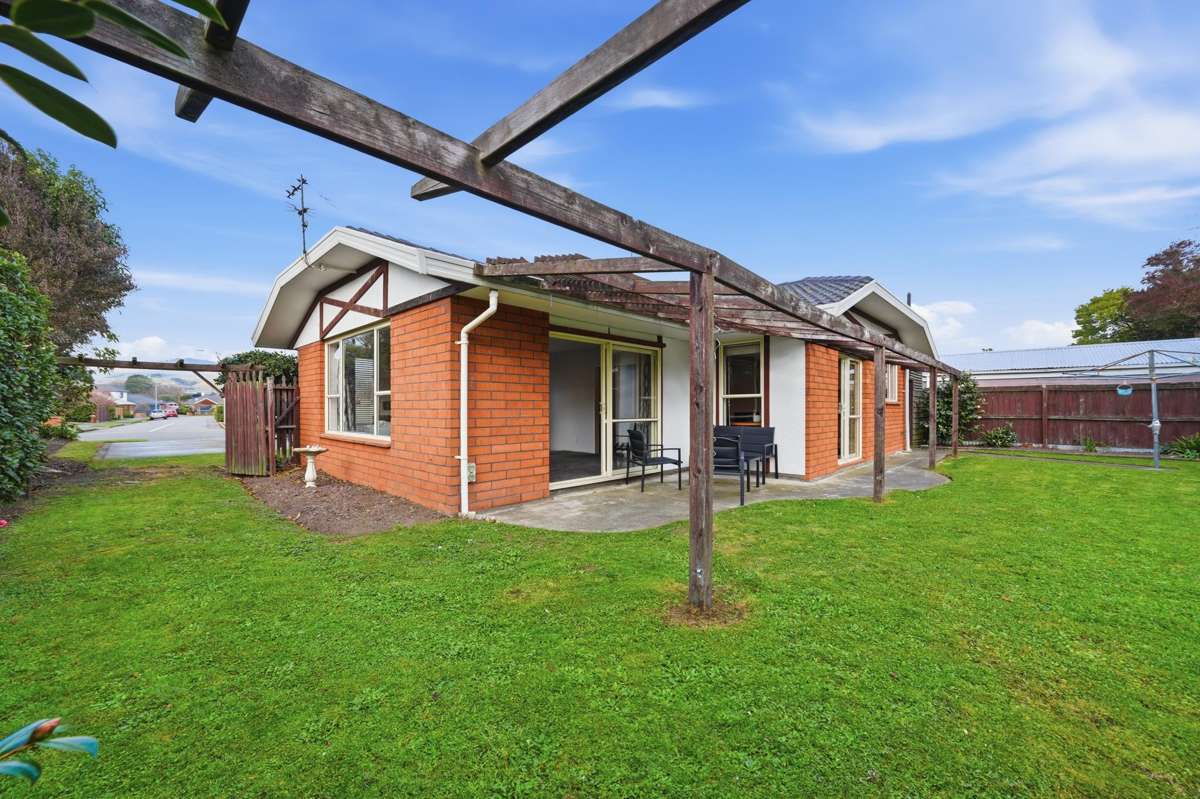 16 Sabys Road_0