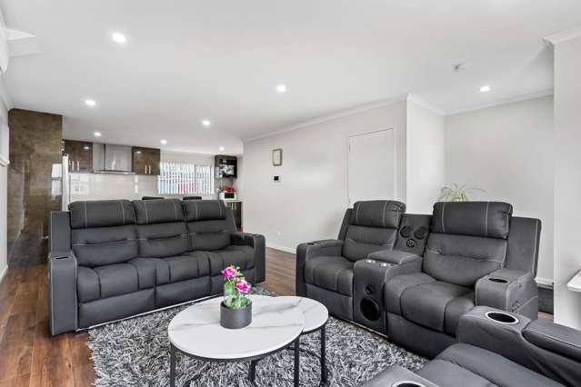 Modern Family Living in the Heart of Papatoetoe