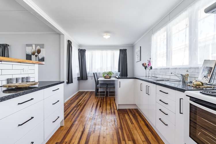 14 Raleigh Street Waitara_6