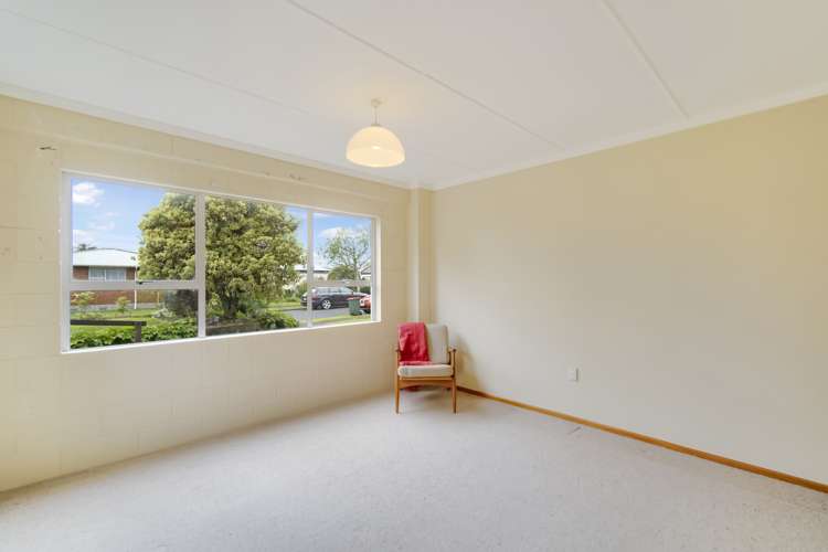 6 Julian Place Westown_13