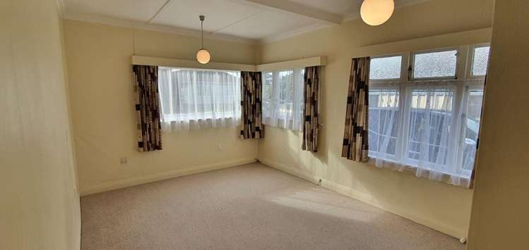 28 Trinity Avenue Epuni_9