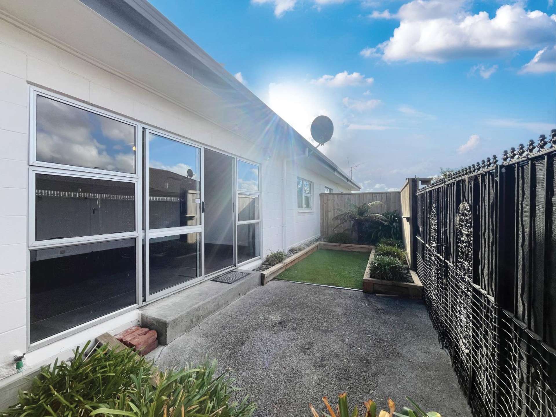 2/626 Church Street 2145_0