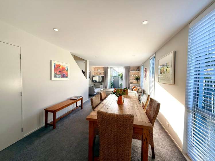 1/24 Andover Street Merivale_6