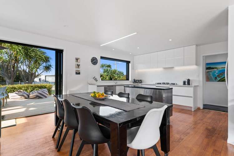 836 Cove Road Waipu_5