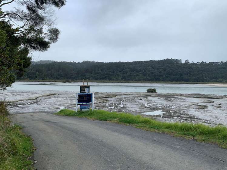 32 Okura River Road Okura_15