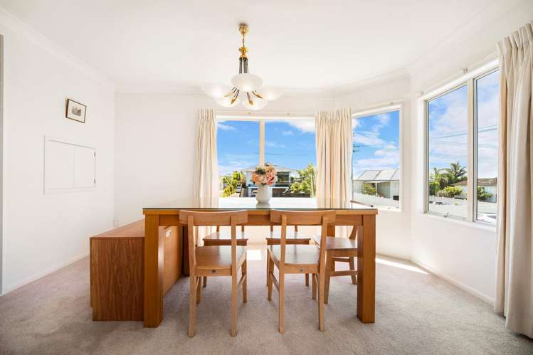 2/89 Aberdeen Road Castor Bay_8