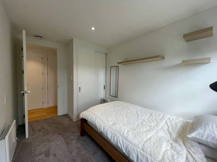 9 Tui Street Belmont_14