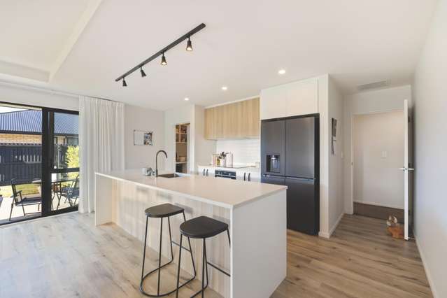 63 Blunden Road Lincoln_4