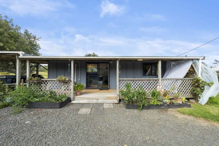 85 Kaipara Coast Highway Helensville_14