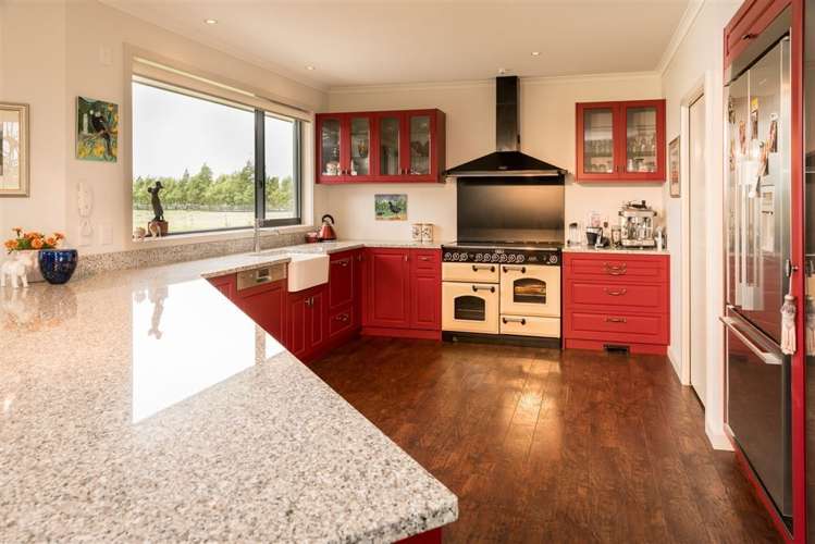 1018c Camerons Line Feilding_6