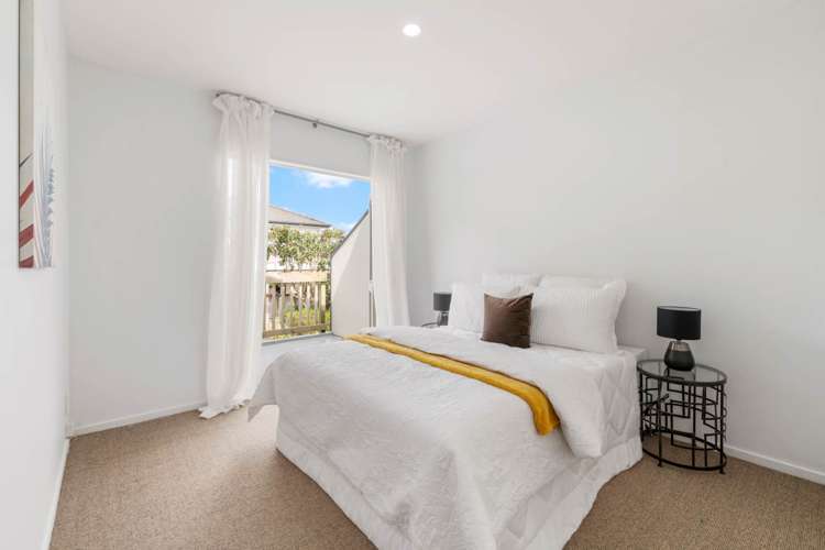 1/47 Fields Parade Oteha_11