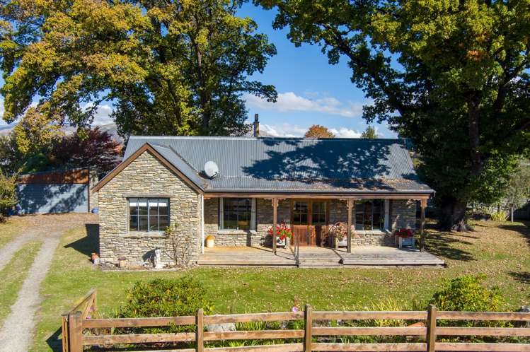 7 Mclellan Place Albert Town_14