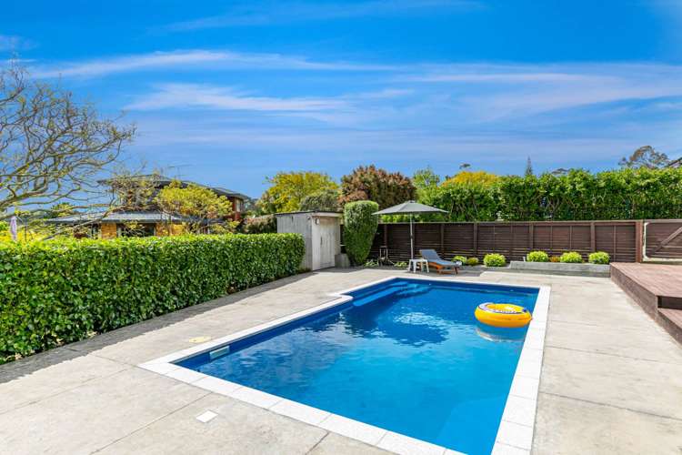 1 Kimberly Grove Greenhithe_11