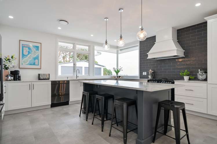 93 Jubilee Road Khandallah_8