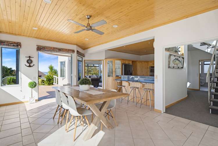 221 Paku Drive_5
