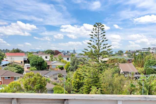 1/22 Stredwick Drive Torbay_3