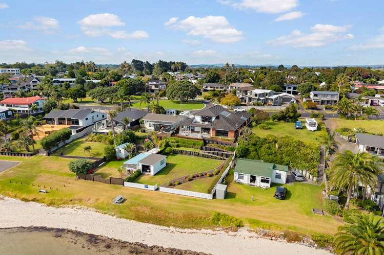 83 Torkar Road Clarks Beach_28