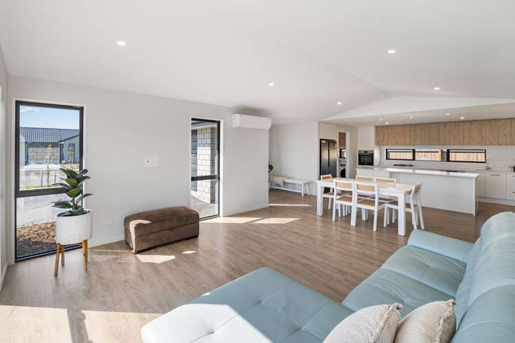 42 Blunden Road Lincoln_7