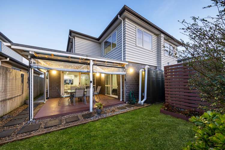 16 Dolbel Place Mangere East_1