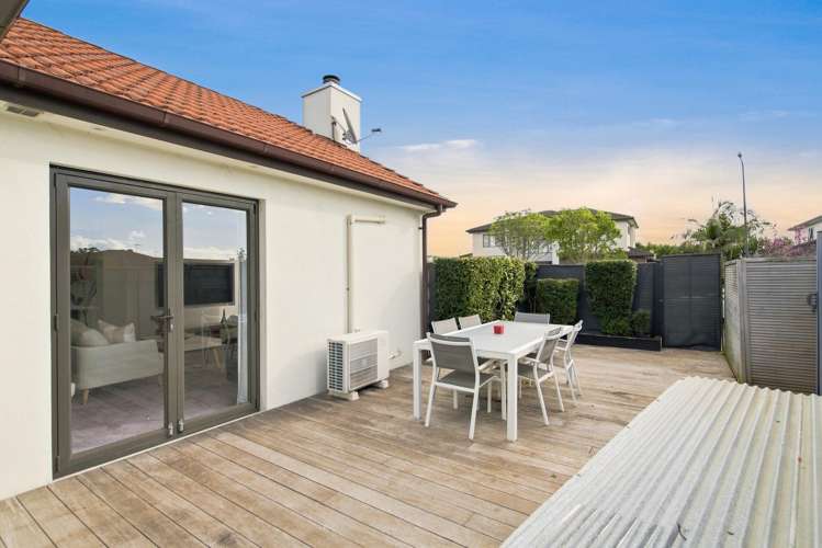 30 Topland Drive Flat Bush_16