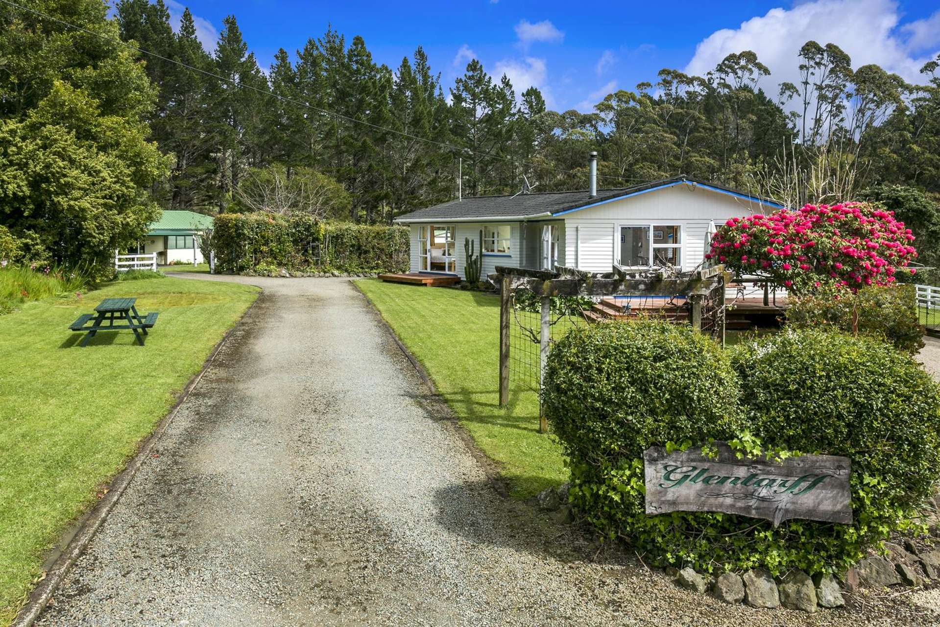 336 Muriwai Road Waimauku_0