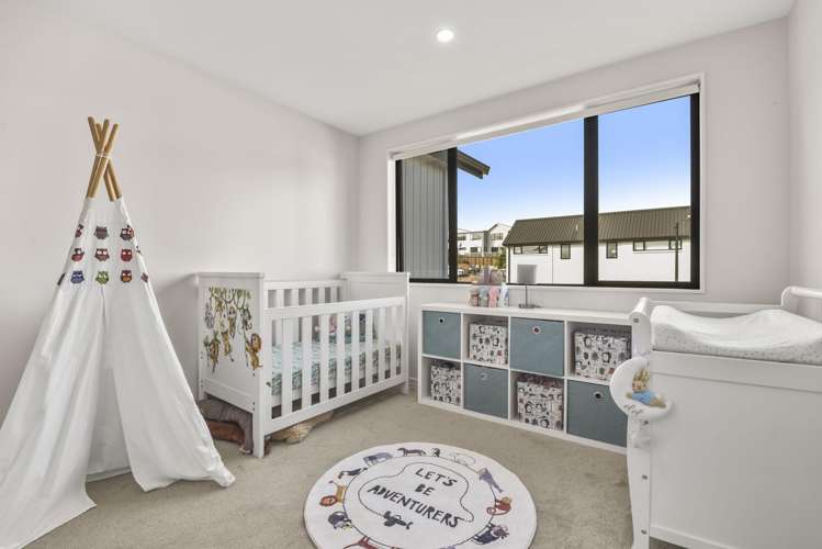 10 Seafarer Crescent Stanmore Bay_18