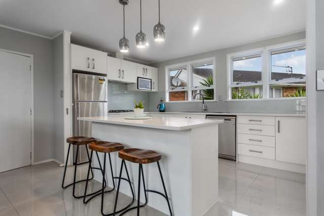 6 Welby Place Mangere_2