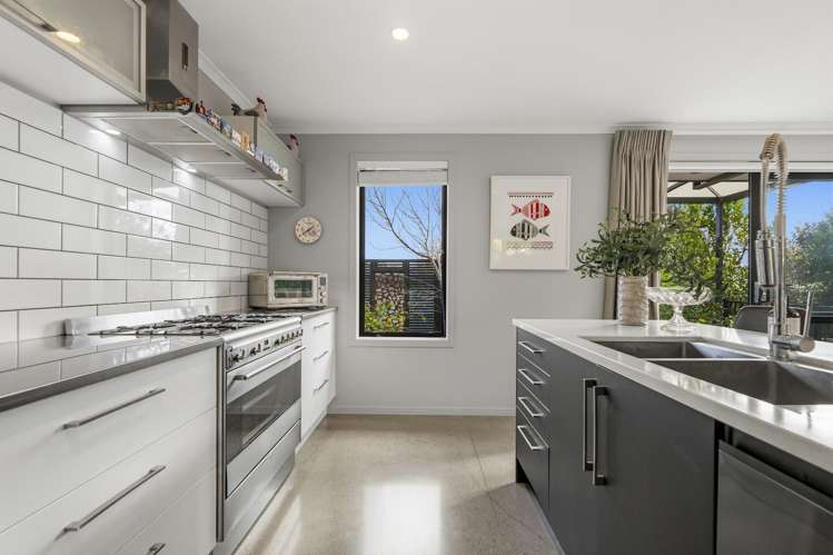 3 Ellesmere Close Pyes Pa_3