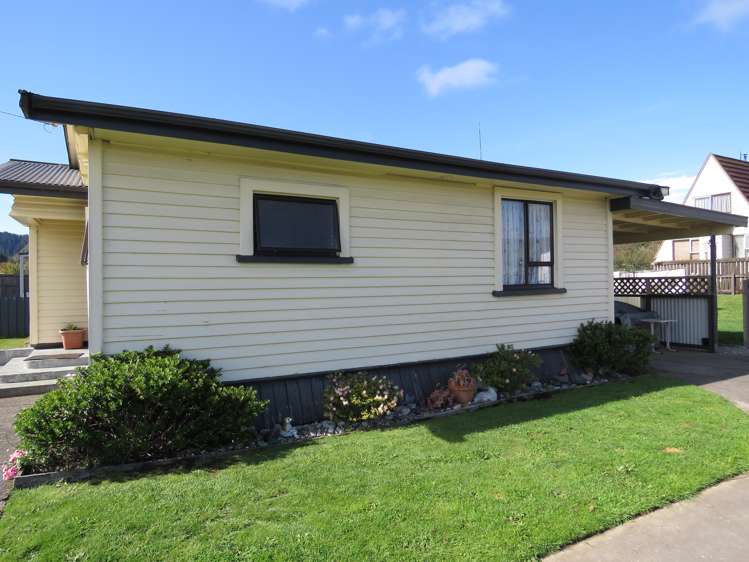 46 Main Street Reefton_9