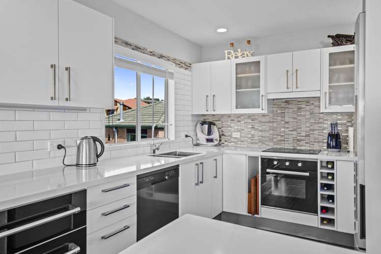 1159 Whangaparaoa Road Gulf Harbour_5