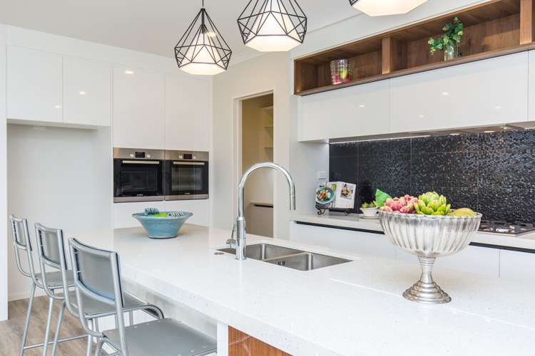 61 Seventh View Avenue Beachlands_2